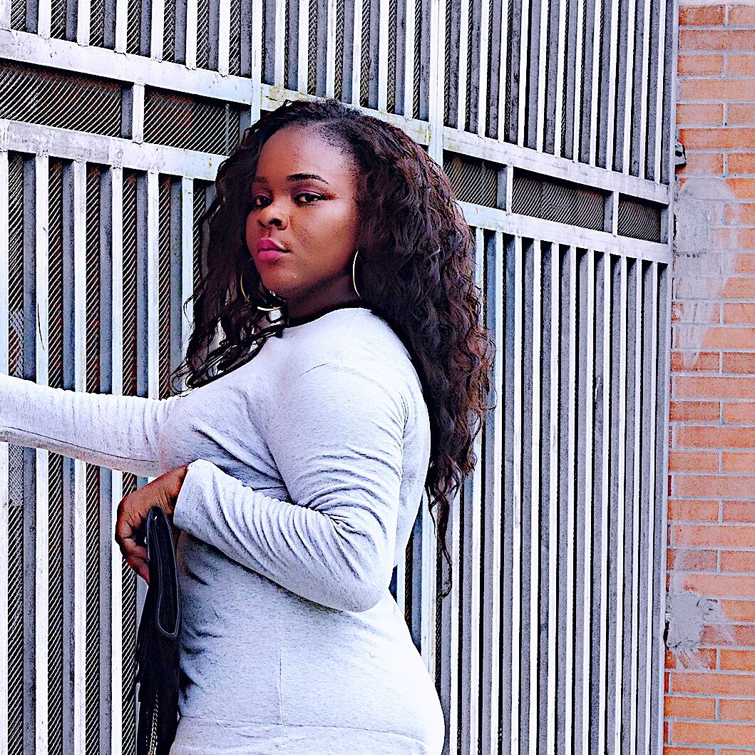 plus size dinner date outfit