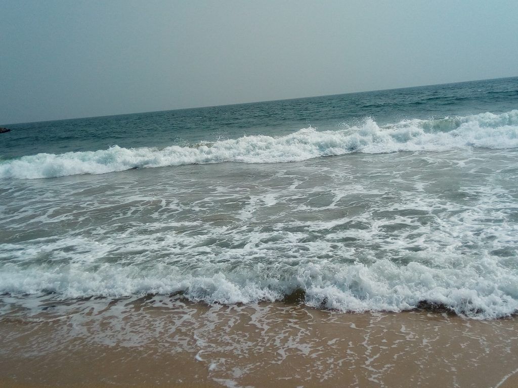 how to have fun on the beaches in lagos
