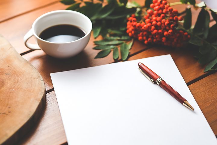 FROM THE EDITOR’S DESK: DEAR READERS,