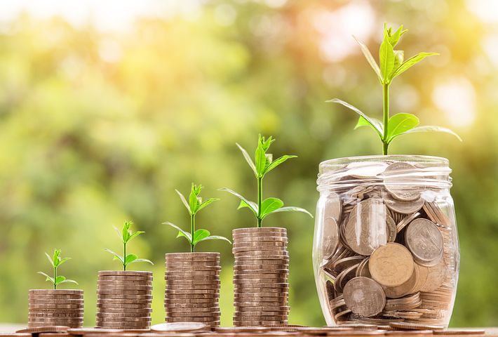 How to save for your next vacation