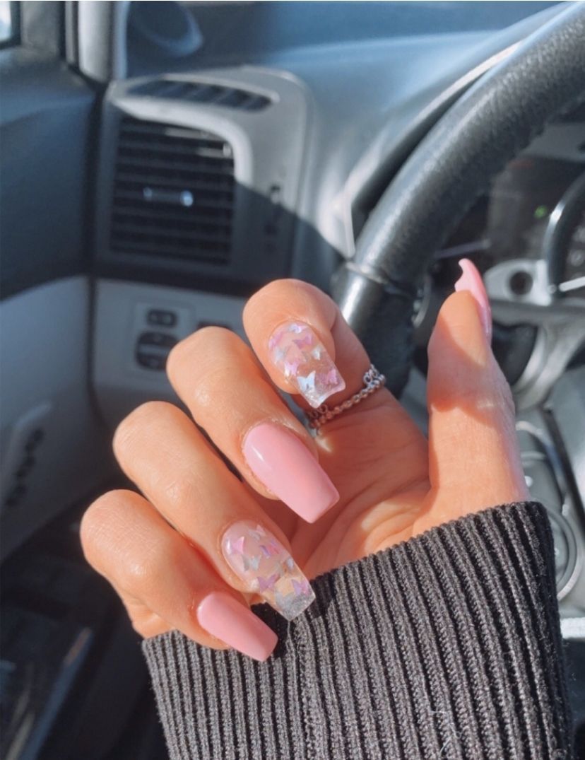 Gorgeous Short Acrylic Nails Ideas 2020 | GIFT COLLINS